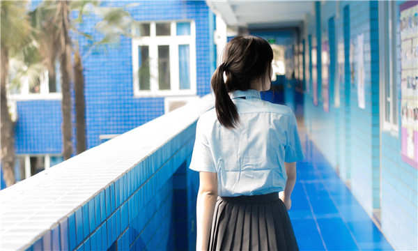 永新如何找到一个可以帮助我生孩子的女人？